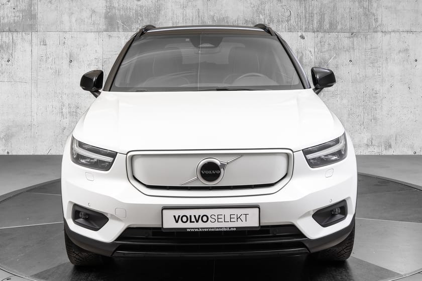 Bilde 4 av Volvo XC40 Recharge P8 AWD Hengerfeste/Harman/Ryggekamera/El.stol
