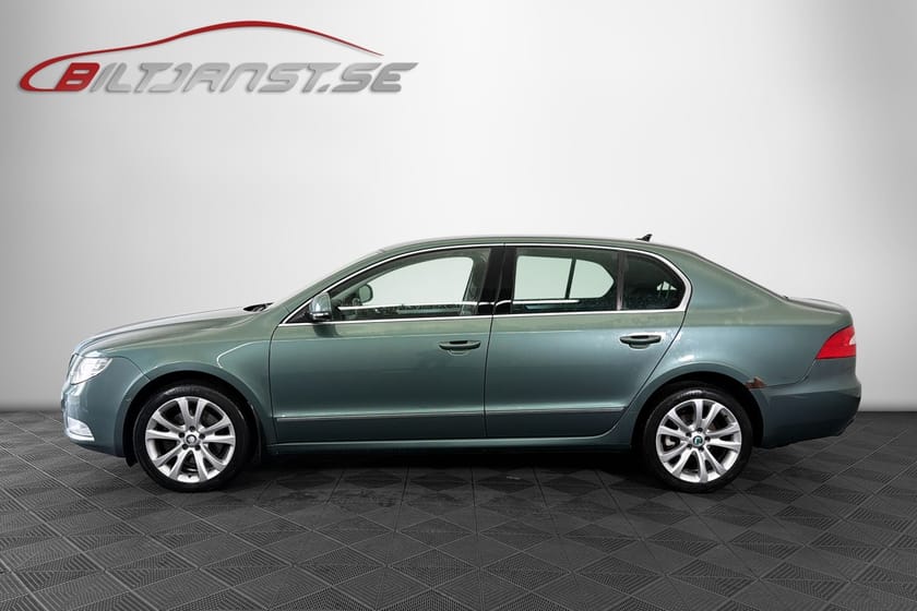 Bild 2 av Škoda Superb 1.8T 4X4 Drag Navi F-Hållare
