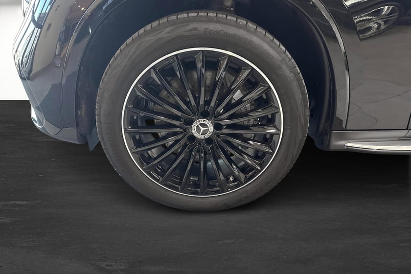 Bild 5 av Mercedes-Benz GLC 300 d e 4MATIC de  Panorama / AIRMATIC / Drag  *DEMO*