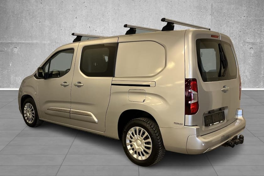 Bilde 3 av Toyota ProAce City (L2) 1.5 D Aut. Comfort/sideh. bakd./2 skyvedører/krok