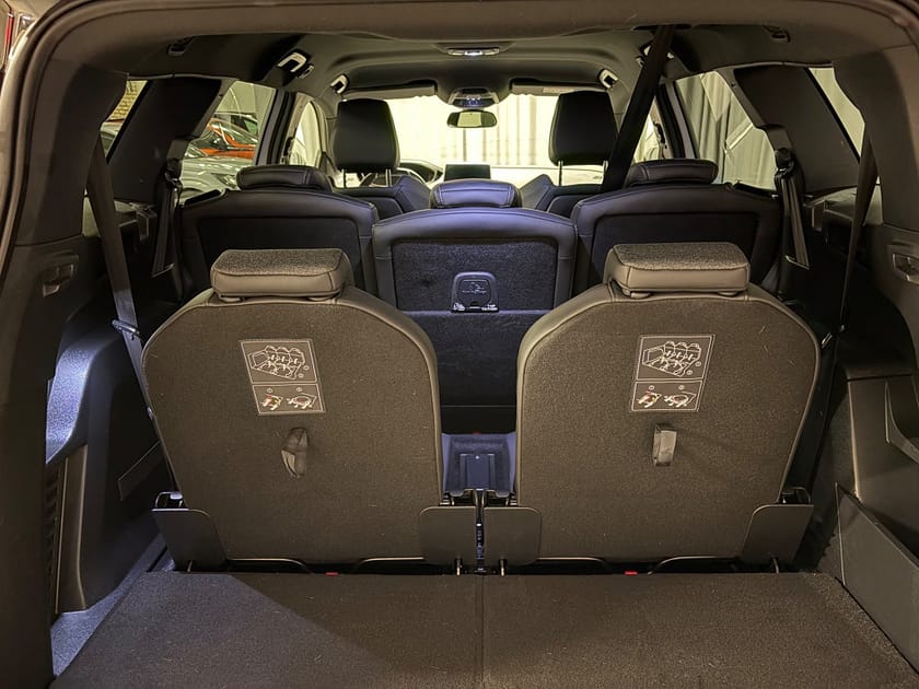 Bild 5 av Peugeot 5008 GT-LINE PT 165 AUT 7-Sits Drag Vinterhjul Lastbågar