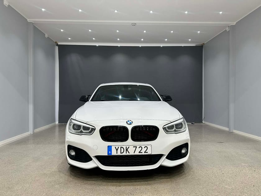 Bild 2 av BMW 118i l M-Sport l Facelift l Alcantara l