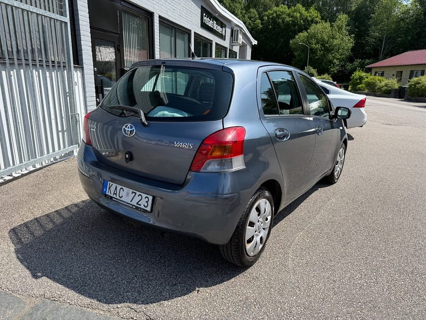 Bild 3 av Toyota Yaris 1.33 VVT-i 101HK 5-D / VÄRMARE