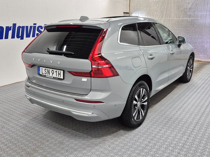 Bild 3 av Volvo XC60 T6 Recharge Plus Bright Plug in AWD 350HK 4x4 Panorama Läder