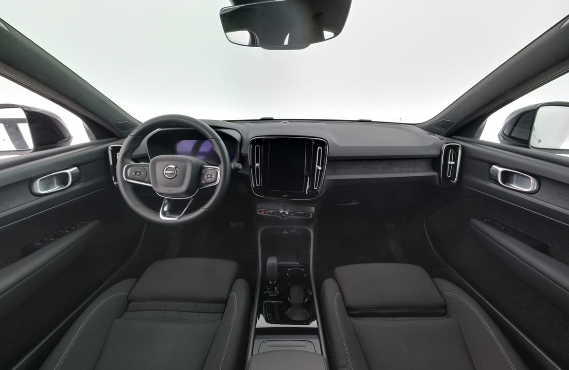Volvo XC40 2023 - miniatyr 7