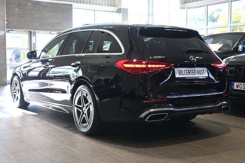 Bild 3 av Mercedes-Benz C 300 T e 313hk AMG Pano Drag Leasebar