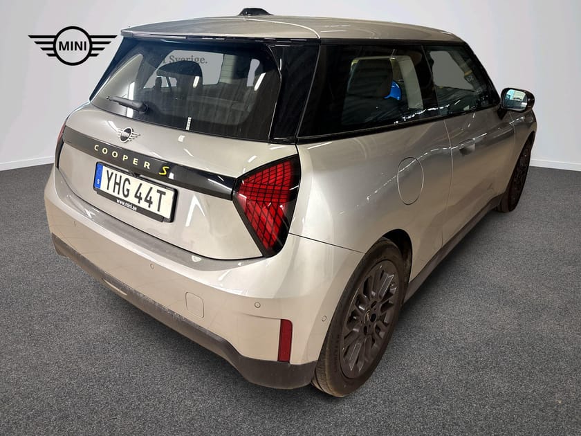 Bild 4 av MINI Cooper SE Essential Trim, Paket S