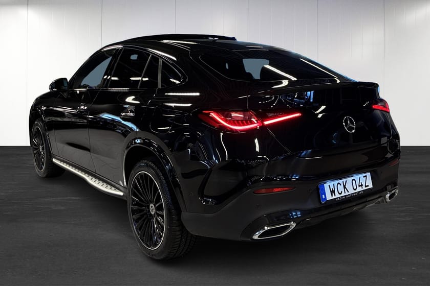 Bild 4 av Mercedes-Benz GLC 300 d e Coupé 4MATIC de 4M  | AMG | Pano | Drag | 360 | Nightpaket |