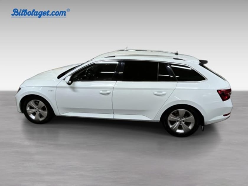 Bild 2 av Škoda Superb Kombi 2.0 TDI 4x4 SCR DSG
