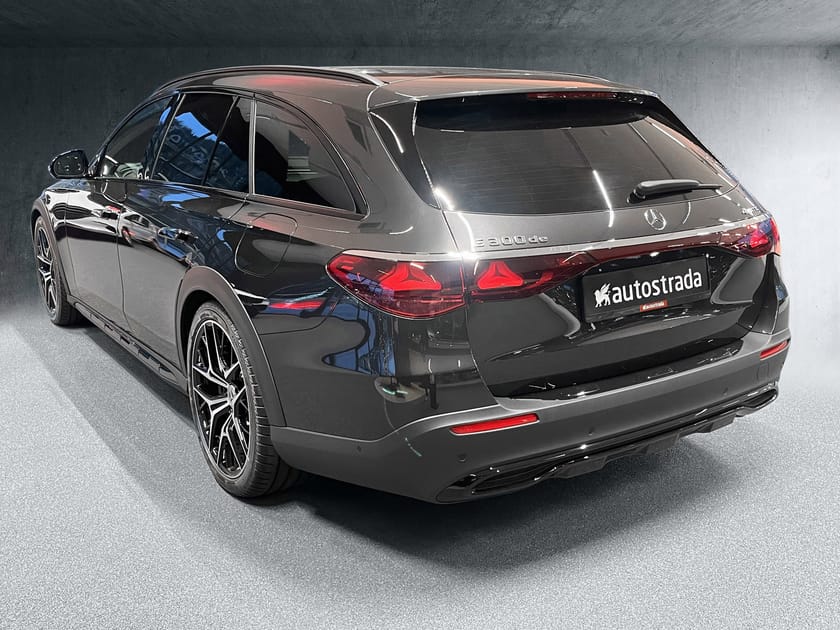 Bilde 3 av Mercedes-Benz E 300 d e 4MATIC All-Terrain Massasjeseter,Burmester,Head-Up,Panorama +++++++