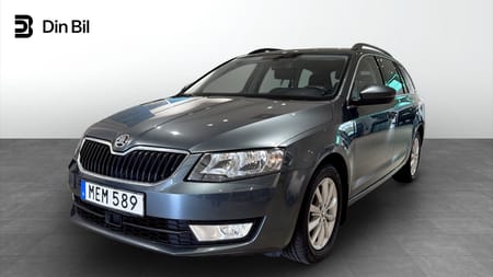 Škoda Octavia Kombi TSI 110 DSG P-värmare/Drag