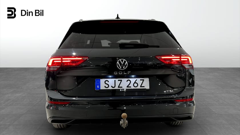 Bild 5 av Volkswagen Golf Sportscombi eTSI131 DSG Life Drag/Backkamera