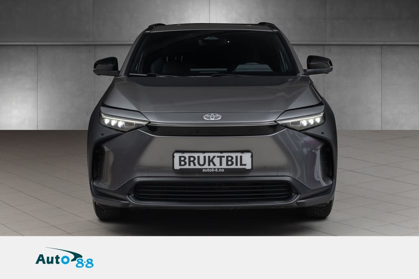 Bilde 4 av Toyota bZ4X 2WD / Hengerfeste / 360 kamera+++