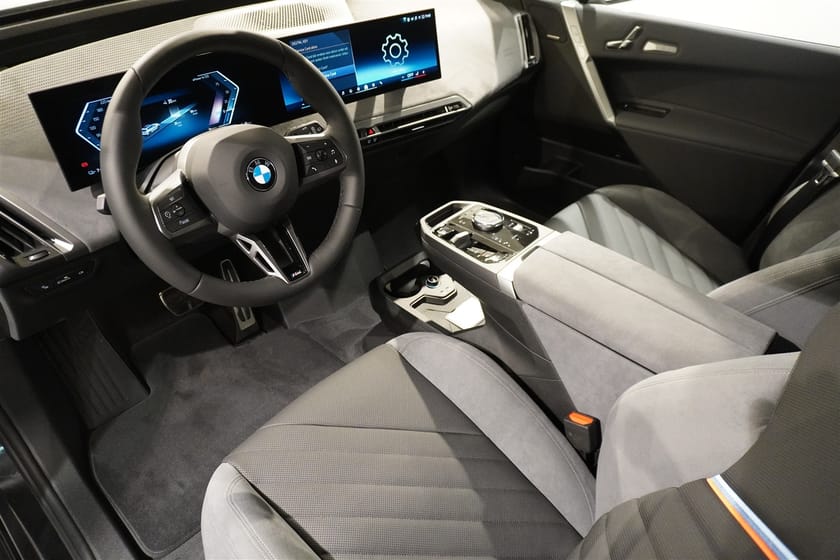 Bild 4 av BMW iX xDrive60 Charged M Sport Ed Drag DA Pro