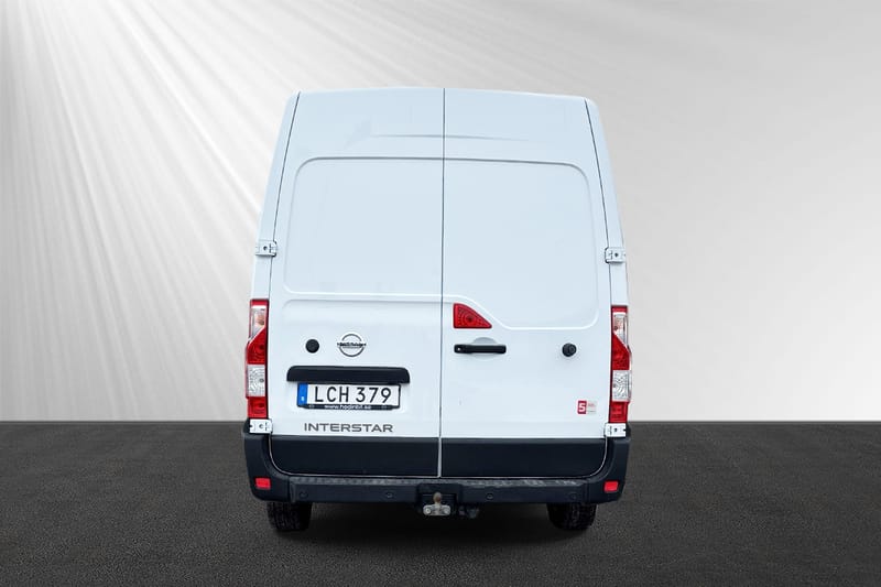 Nissan Interstar Skåpbil