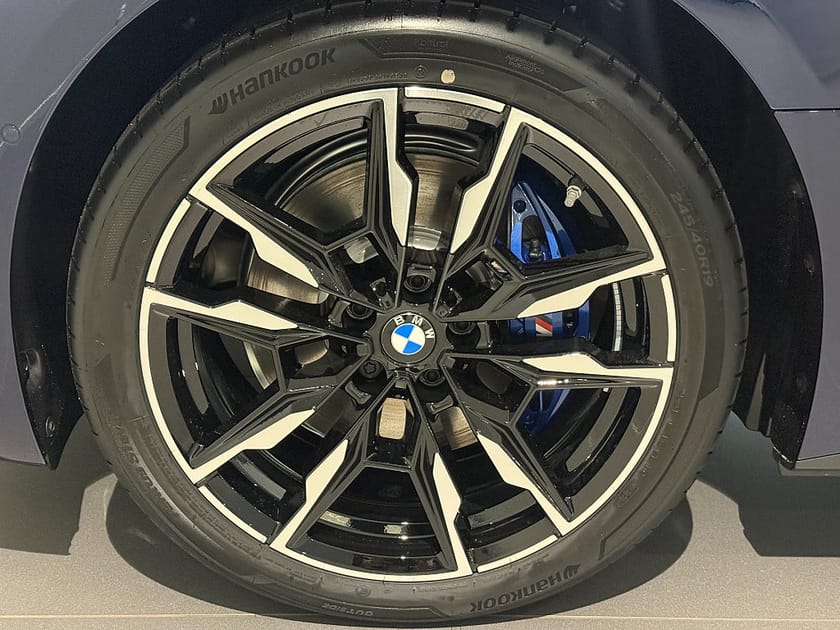 Bild 5 av BMW i4 M60 xDrive Gran Coupé Fully Charged M Sport Drag Taklucka H/K HUD