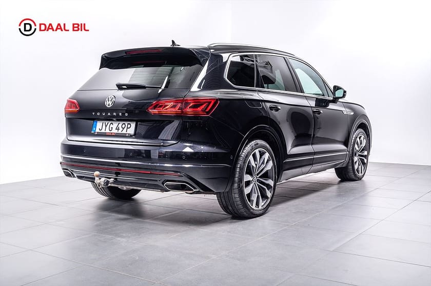 Bild 4 av Volkswagen Touareg 3.0 V6 TDI 4M 286HK R-LINE LUFTFJÄD PANO