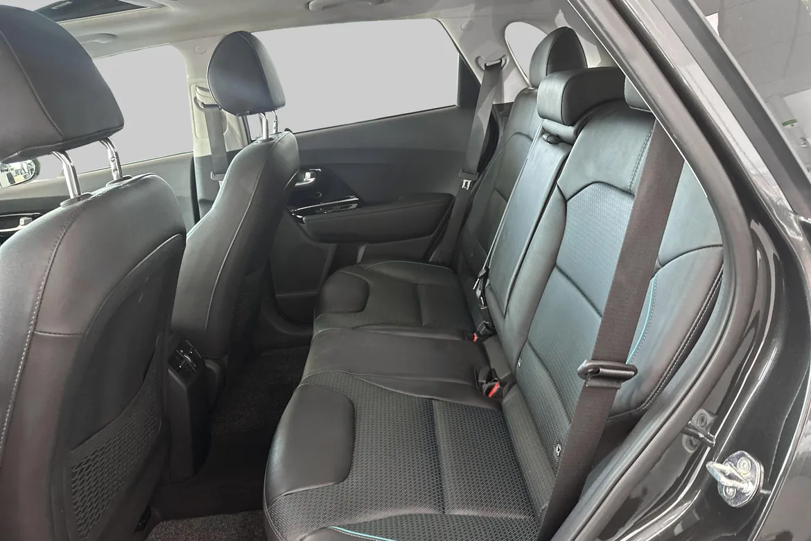 picture of a car
