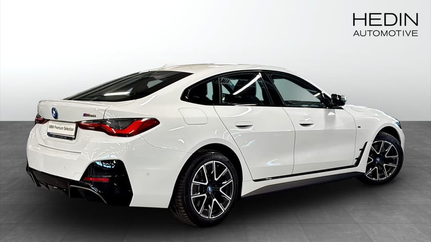 Bild 2 av BMW i4 M50 xDrive Gran Coupé M-Sport H/K 360 Kamera Dragkrok Värmare