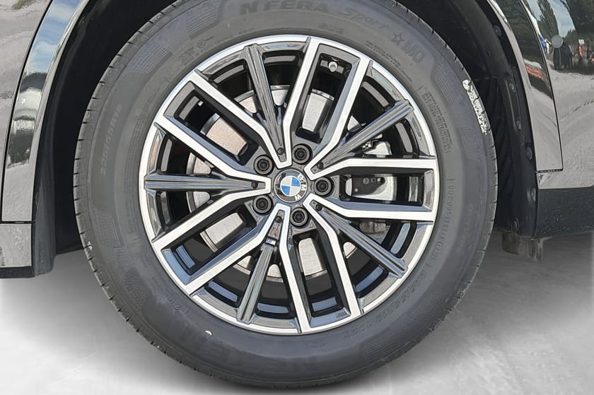 Bilde 5 av BMW iX1 xDrive30 Fully Charged|HUD|HK|Hengerfeste |ACC| comf.acc|LED
