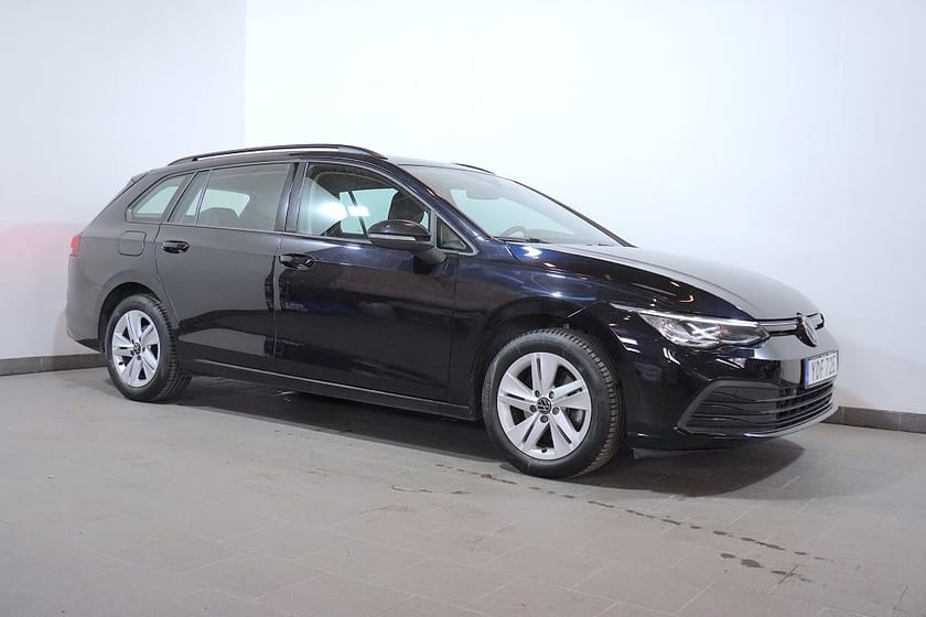 Bild 2 av Volkswagen Golf Sportscombi 1.5 eTSI Cockpit MOMS