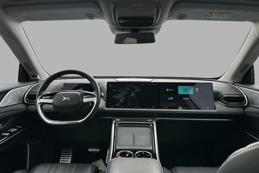 Bilde 4 av XPENG G9 Performance AWD/H-Feste/360º/X-pilot/Panorama/S&V-Hjul