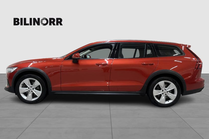 Bild 3 av Volvo V60 Cross Country Vhjul, Drag, Ledramp