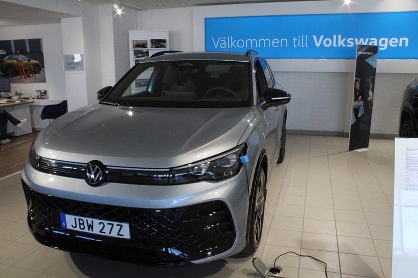 Bild 5 av Volkswagen Tiguan eHybrid R-LINE 272 HK DSG6
