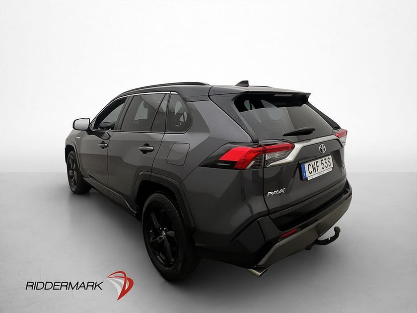 Bild 5 av Toyota RAV4 Hybrid AWD-i 222hk Style Drag Kamera MirrorCast