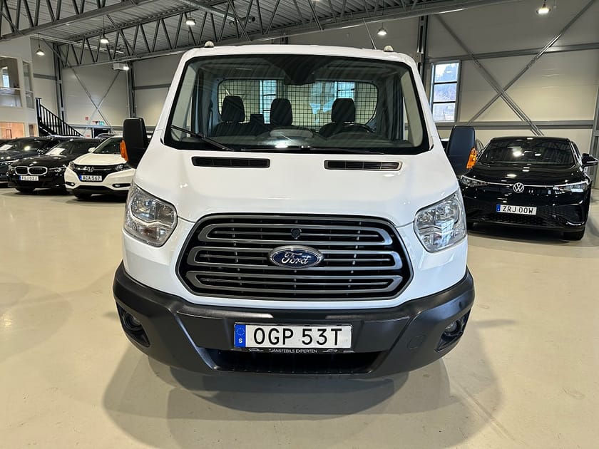 Bild 2 av Ford Transit 350 Chassi Cab Enkelhytt Flakbil 2.0 TDCi SelectShift