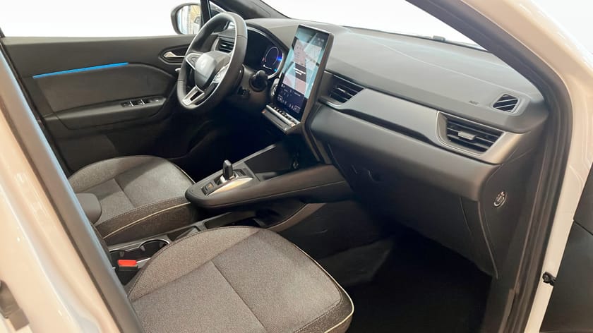 Bild 3 av Renault Captur TECHNO MILDHYBRID 140 EDC *DEMO*