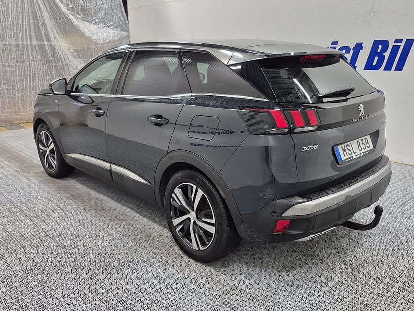Bild 3 av Peugeot 3008 GT HYBRID4 AWD Plug in 300HK 4x4 GT-Pkt