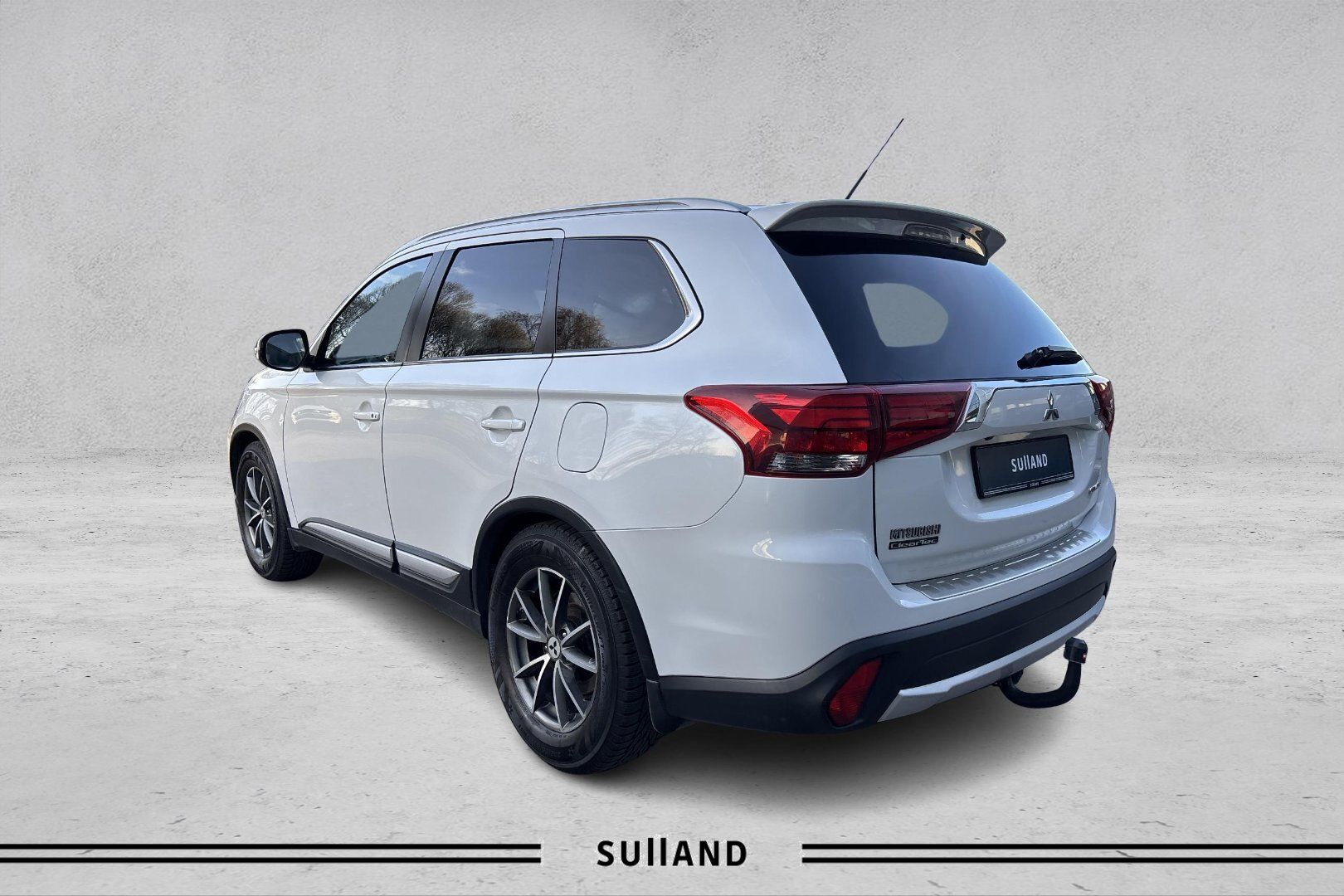 Thumnail bilde 2 av Mitsubishi Outlander