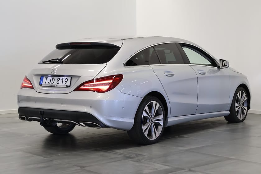Bild 3 av Mercedes-Benz CLA 220 d 4MATIC Shooting Brake 7G-DCT Drag V-Hjul D-Värm