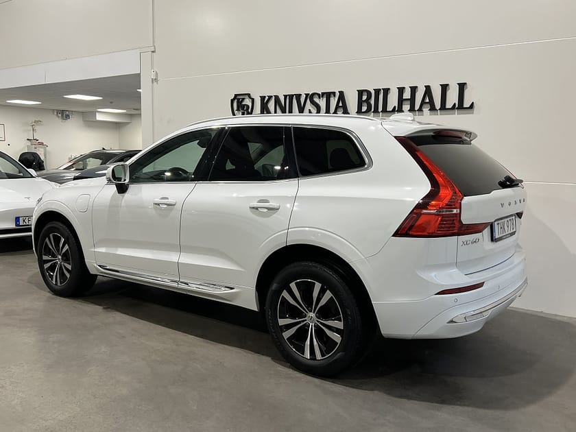 Bild 2 av Volvo XC60 Recharge T6 AWD Inscription Exp Pano Moms 340hk