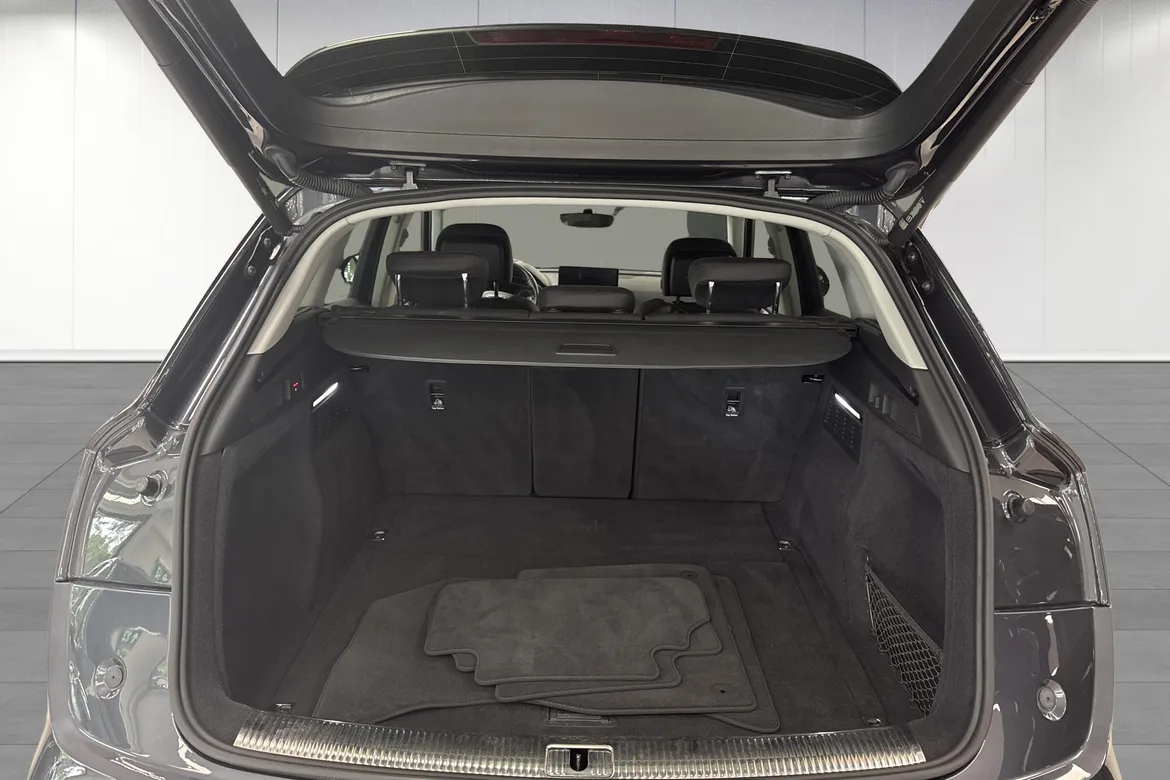 picture of a car