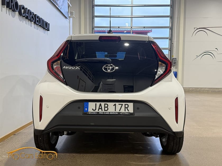 Bild 5 av Toyota Aygo X 1.0 Automat | 72hk Play |Carplay|B-Kamera|SoV|