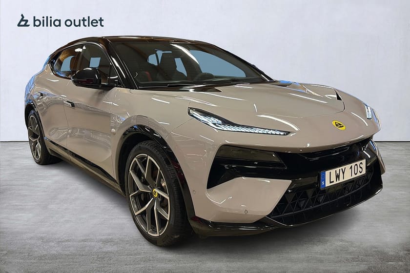 Bild 4 av Lotus Eletre 612hk / Panorama / Luftfjädring / Head-Up / 360-kamera