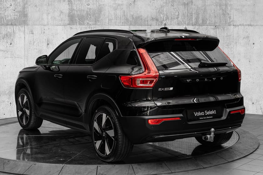 Bilde 5 av Volvo EX40 Twin Motor Performance El. Plus 442Hk. Hengerfeste!