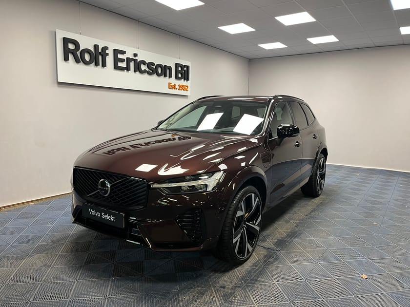 Bild 1 av Volvo XC60 T6 Plus Dark Nordic Edition