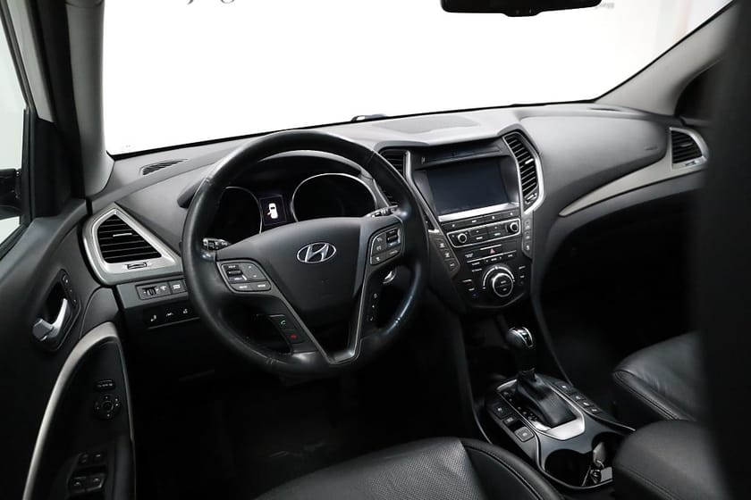 Bild 3 av Hyundai Grand Santa Fe 2.2 CRDi 4WD Premium Plus 7 Sits / Panorama/ Navigation