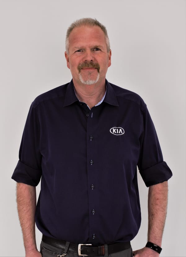 MAGNUS ROSENSTAM - Försäljning/Företagsrådgivare 