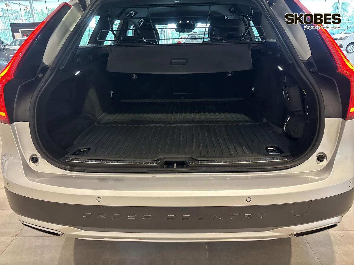 Volvo V90 Cross Country
