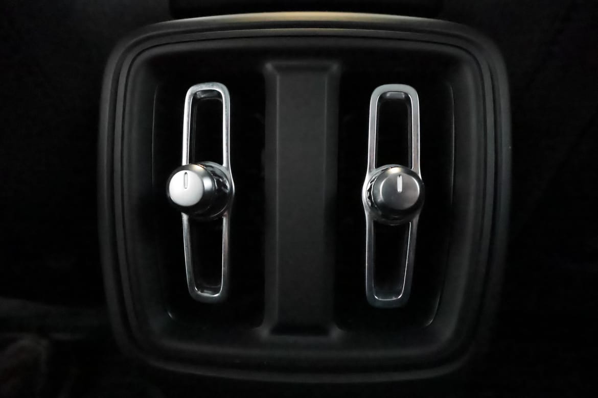 Volvo XC40 2023 - miniatyr 26