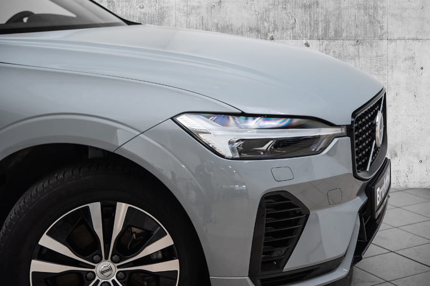 Bilde 3 av Volvo XC60 Recharge T6 Plus Dark SEMI.EL.HF|PANO|SUB|19"++