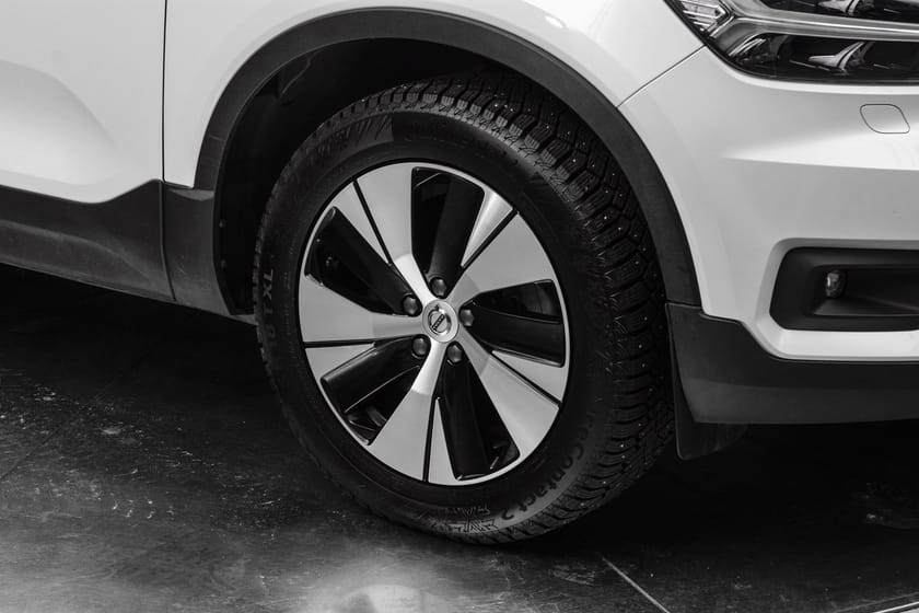 Bilde 2 av Volvo XC40 T5 Twin Engine R-Design KROK/KAMERA/ACC ++