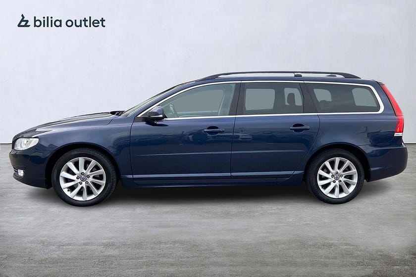 Bild 3 av Volvo V70 D4 Momentum 181hk Taklucka SoV däck