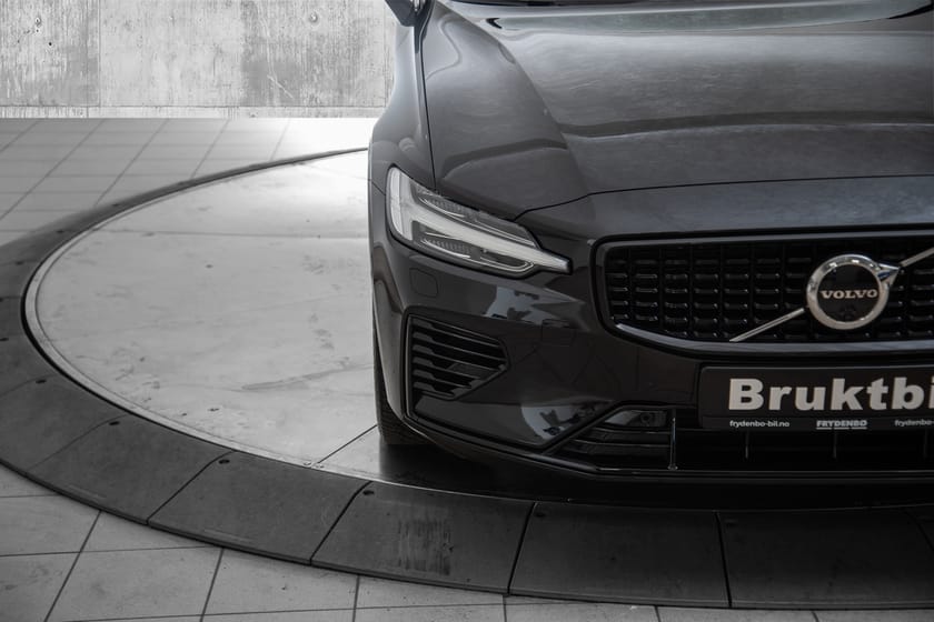 Bilde 3 av Volvo V60 Recharge T6 Ult Dark KROK|PANO|KLIMA.PK|19"