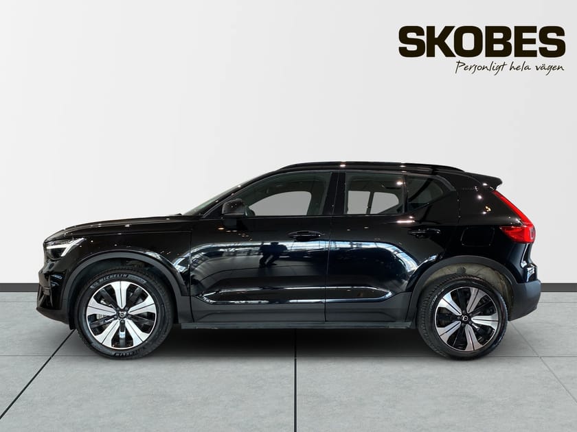 Bild 5 av Volvo XC40 Recharge Core Edition Momsbil, Drag, Parkeringskamera, Parksensorer fram/bak
