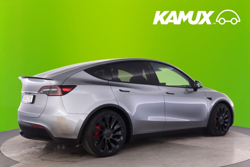 Bild 2 av Tesla Model Y Performance Quicksilver Drag MOMS